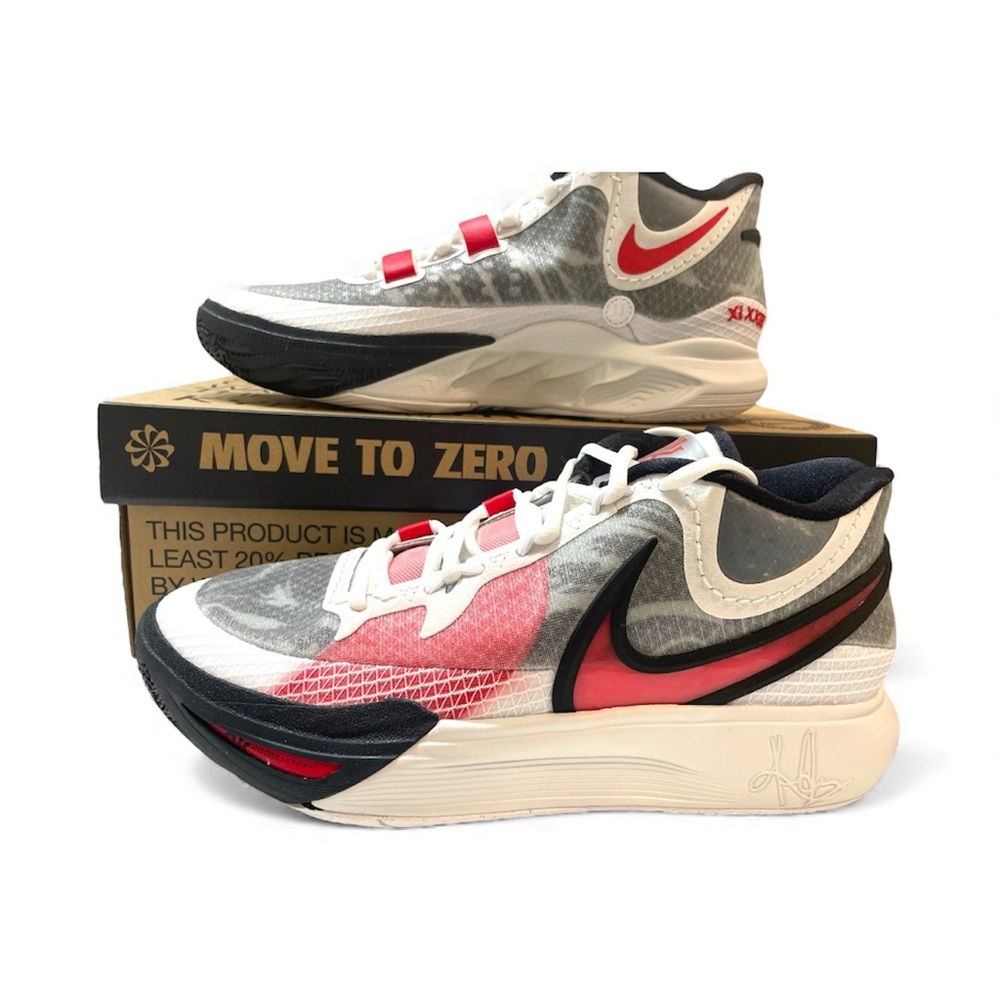 Nike Kyrie 8 GS